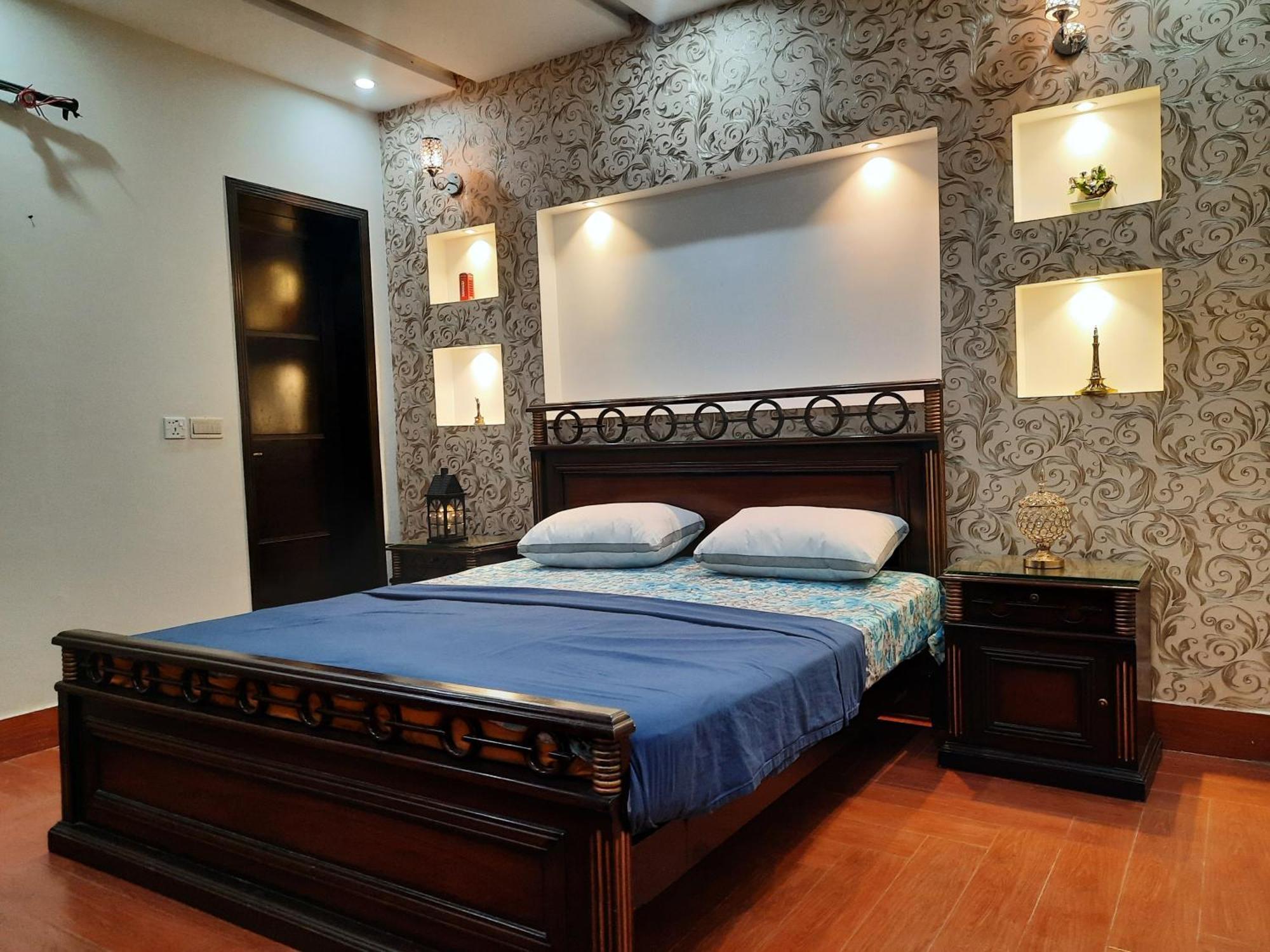 3 Bedroom Furnished Holiday Home Near Valencia Town, Lake City & Ring Road Lahore Eksteriør bilde