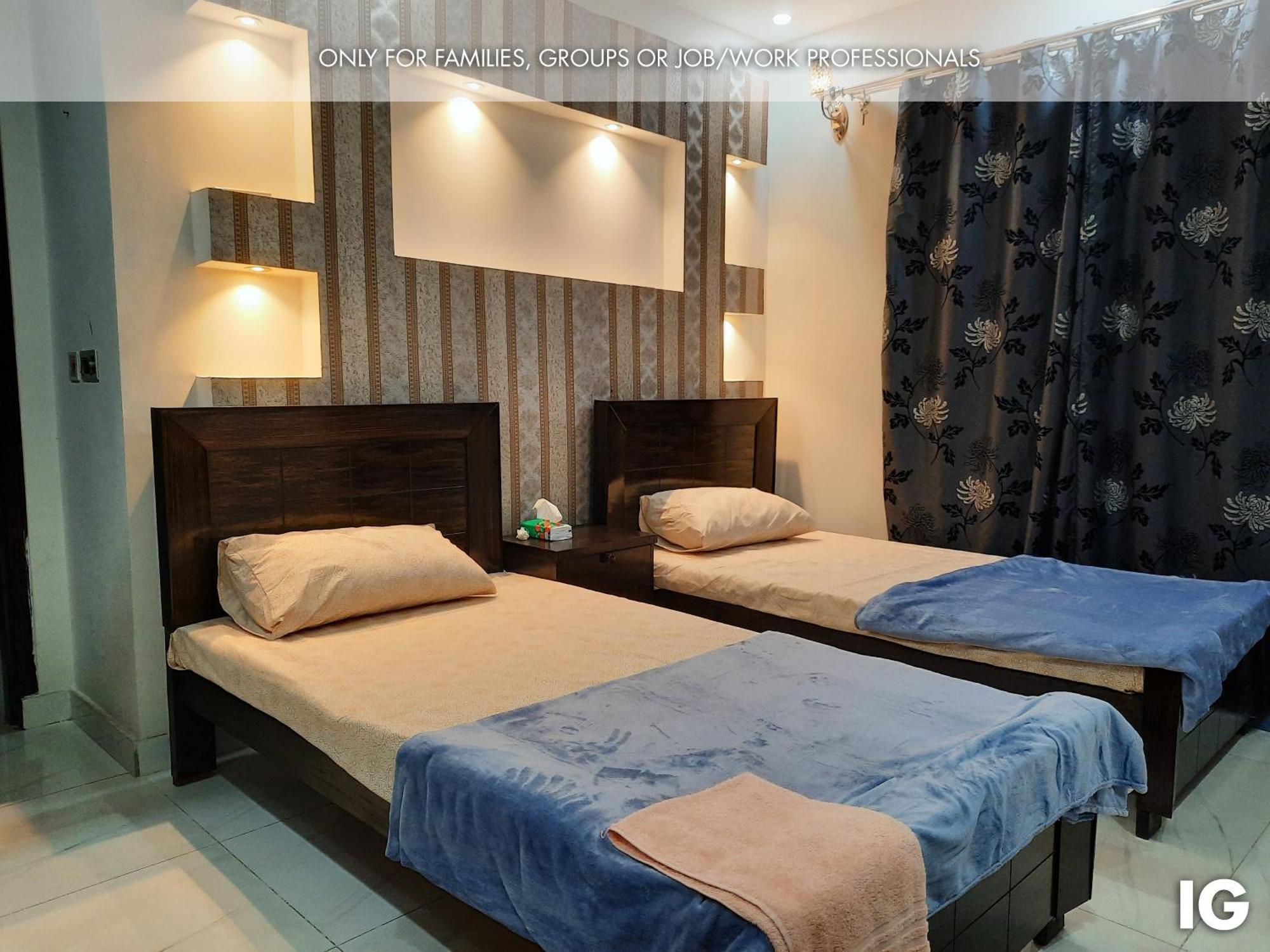 3 Bedroom Furnished Holiday Home Near Valencia Town, Lake City & Ring Road Lahore Eksteriør bilde