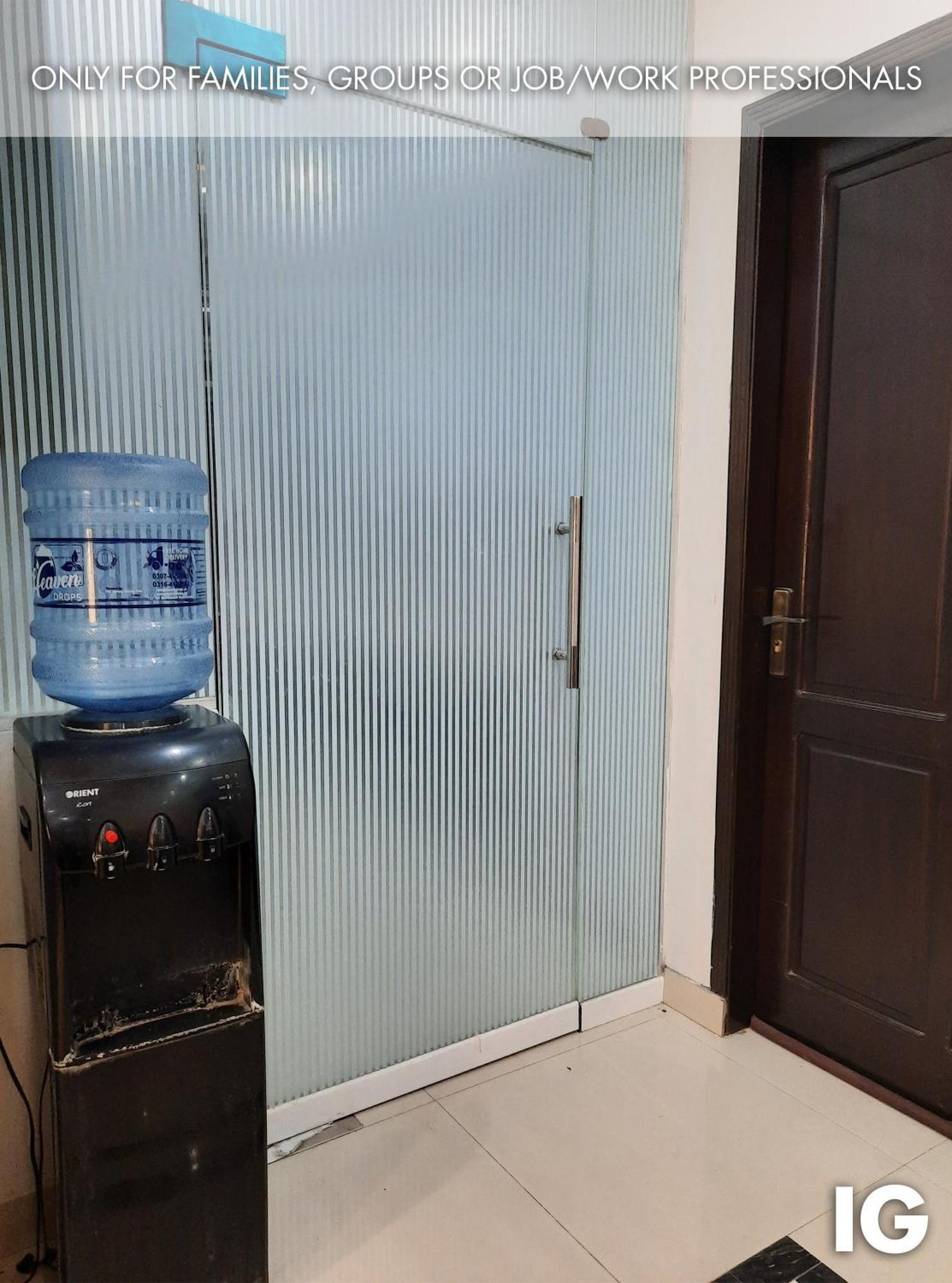 3 Bedroom Furnished Holiday Home Near Valencia Town, Lake City & Ring Road Lahore Eksteriør bilde